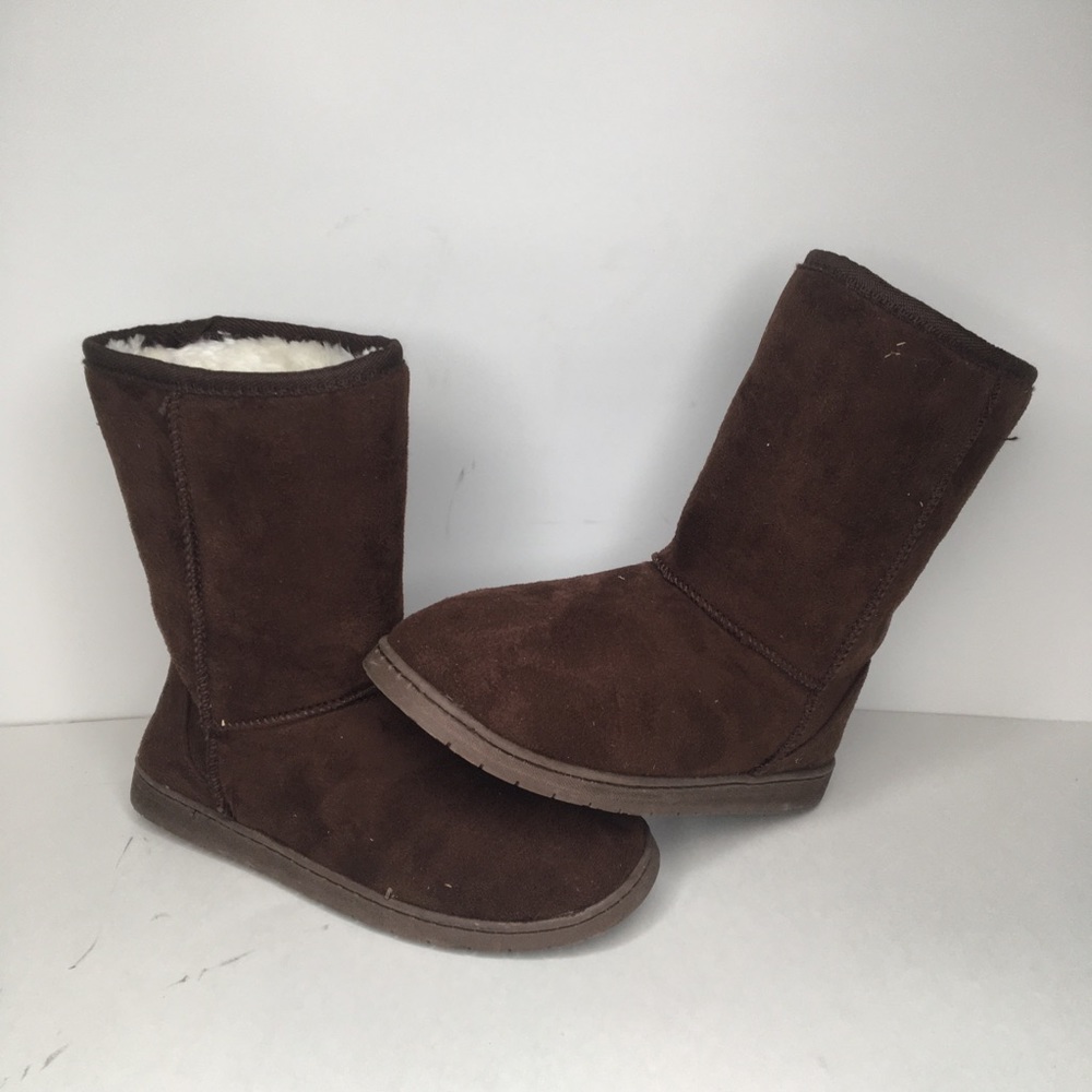 Dawgs women’s 9” Microfiber sheepdawgs four suede boots in Brown Sz 6/36